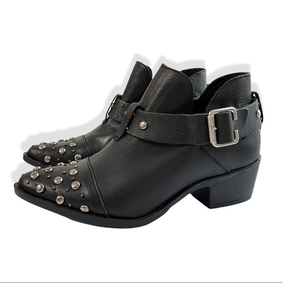 Musse & Cloud Black Genuine Leather silver Stud Pointed Toe Asher Ankle Bootie - Picture 1 of 11